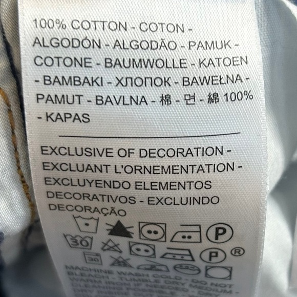 Levi's Wedgie Fit Women's Cut Off Ankle Jeans - Picture 11 of 15